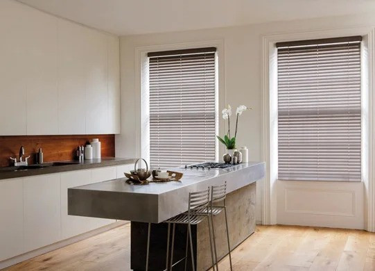 venetian-blinds-a-guide-to-types-installation-and-selection-big-0