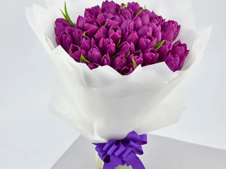 Stunning Tulip Flower Bouquets in Dubai by Relriss