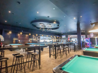 Experience the Best Bar near Kitchener with Karaoke Nights!