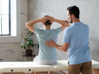 Say Goodbye to Back Pain in Brampton!