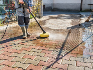 Driveway Cleaning Essentials: Tools, Techniques, and Maintenance Tips