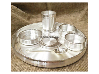 Handcrafted Pure Silver Dinnerware: A Touch of Luxury