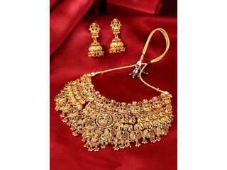 Bridal jewellery showroom in Madurai