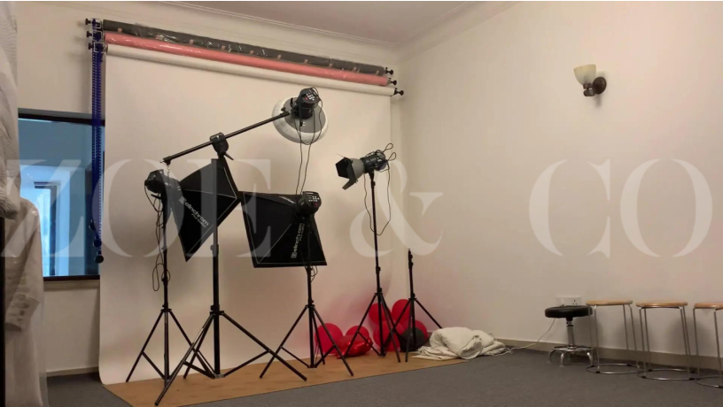 the-ultimate-guide-to-renting-a-photography-studio-big-0