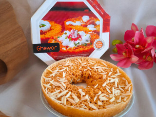 Shop Delicious Meetha Ghewar Online at SweeDesi