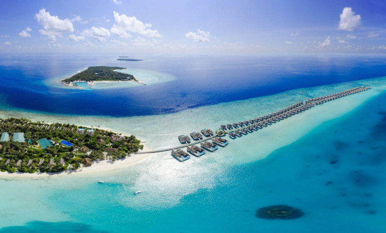 romantic-maldives-packages-overwater-villas-pristine-beaches-big-0