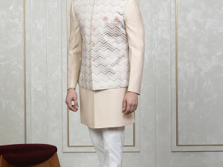 Shop Premium Nehru Jacket Sets at Laromani official