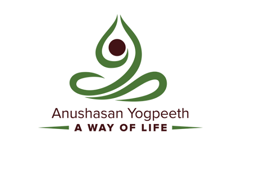 affordable-yoga-teacher-training-courses-fees-in-bangalore-big-0