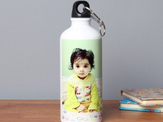 Buy and Send Personalised Water Bottles across India from OyeGifts