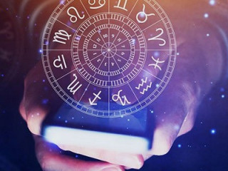 Famous Astrologer in India for Personal consultation