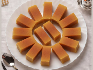 Find Original Mysore Pak from Sri Krishna Sweets | SweeDesi