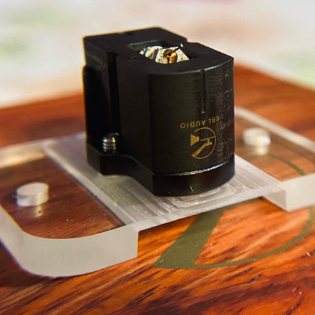 exploring-the-benefits-of-moving-coil-cartridge-big-0