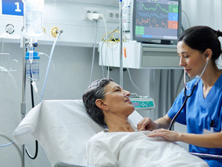 Best Emergency Critical care service in Delhi and noida : Anmol elder care