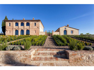 Luxury Tuscany Villas with Pools & Vineyard Views - Villa San Luigi pen_spark
