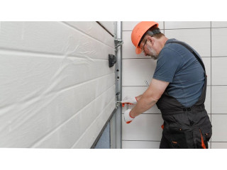 Swift Garage Door Solutions: Expert Repair and Maintenance Services