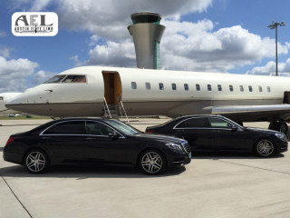 Luxury Limousine Service to Nearby Airports