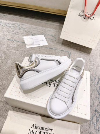 alexander-mcqueen-sneakers-fake-big-3