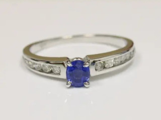 Radiant Oval Blue Sapphire Ring with 0.90cttw Round Diamond Surround