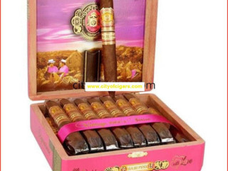 Arturo Fuente Opus X Cigars – Luxurious Taste Awaits!