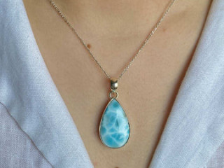 Larimar Jewelry Trends: How to Style This Stunning Blue Gem